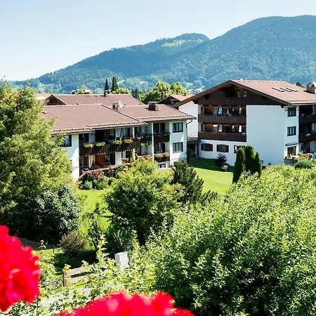Hirschberg Apartment *
